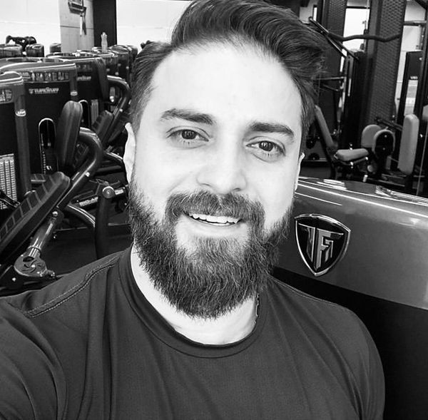 باشگاه رفتن بابک‌ جهانبخش + عکس