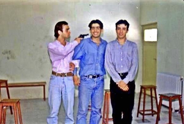 عکس دیده نشده از جوانی حمید گودرزی و دوستانش