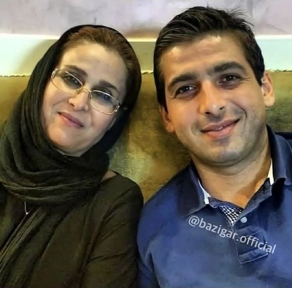 حمید گودرزی و مادرش + عکس