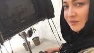 ژست کارگردانی نیکی کریمی در فیلم جدیدش+عکس