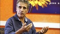 با عکس‌هایم نشان دادم بزودی در ایران انقلاب می‌شود