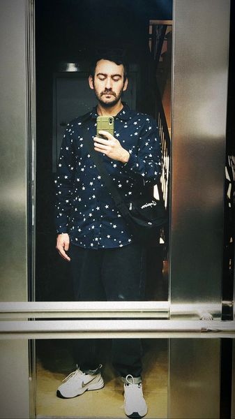 لباس ستاره ای نیما شعبان نژاد + عکس