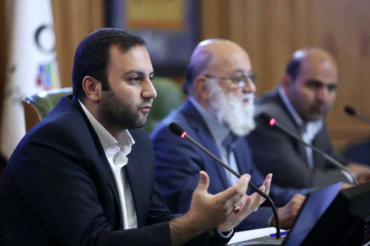 از سال ۸۴ تاکنون؛۲۵۹۴ هکتار به مساحت فضای سبز پایتخت افزوده شده است/ رشد ۱۱۲ درصدی احداث مترو/ دولت حق قانونی شهروندان تهرانی را نداده است