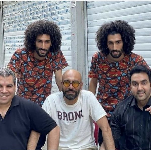 دوقلوهای پایتخت در کنار دوستان بازیگرش + عکس