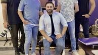 بابک‌ جهانبخش‌ در کنار گروه حرفه ایش + عکس
