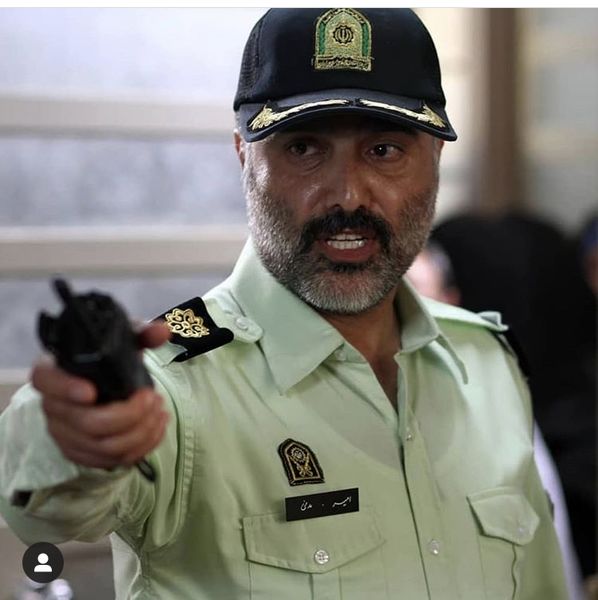 بازیگر مشهور در لباس نیروی انتظامی + عکس